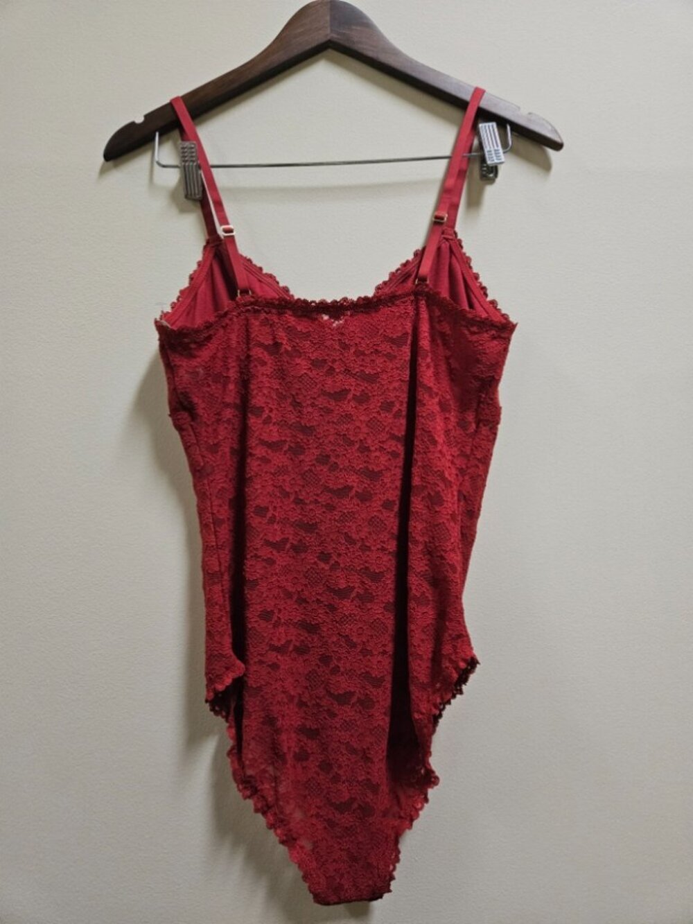 Aerie Show Off Vintage Lace Cut Out Bodysuit NWT Red Large Romantic Lingerie - Picture 4 of 11